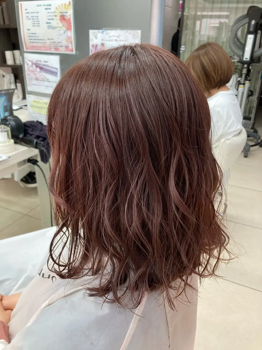 ショート カラー 🫧ダメージレス🫧 カラー&縮毛矯正のヘアスタイル