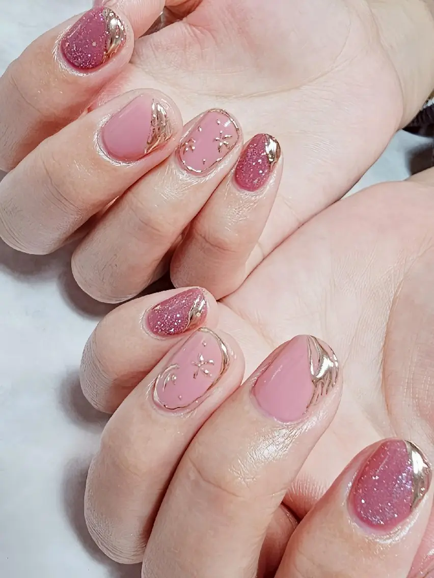 色々選べてワクワクする♡ジェルアート♡シンプルコースの写真