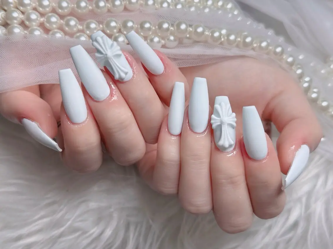 ネイル アートネイル ボルドー フレンチネイル ジェルネイル 氷ネイル・うるうるネイル ハンドネイル H.baby Nail Salonのネイルデザイン