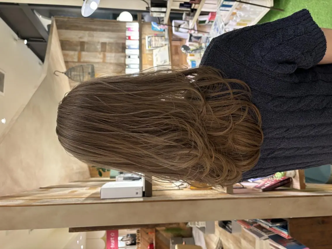 ロング ハイライト ヘアカラー 艶髪☆外国人風カラー ハイトーン多田修弥のヘアスタイル
