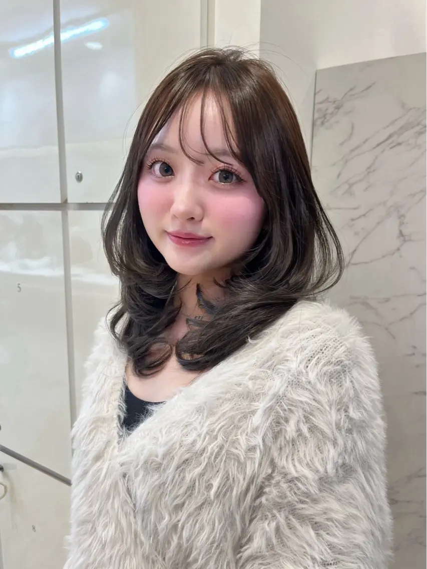 ミディアム カラー レイヤーカット カット ヘアカラー トリートメント 透明感カラー/京都 烏丸/Himariのヘアスタイル