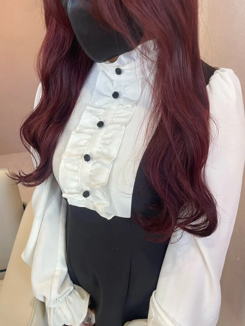 ロング ヘアカラー emusalon Rinaのヘアスタイル