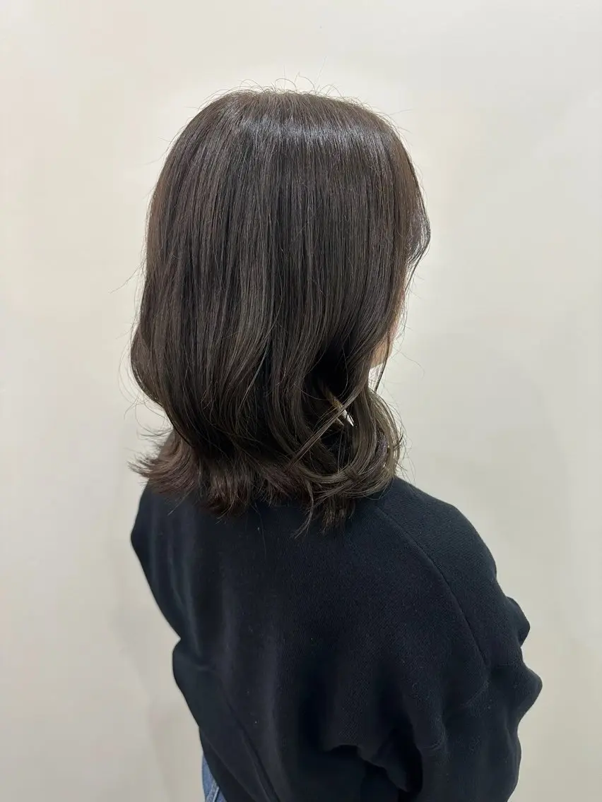 ミディアム カラー ブリーチ 透明感カラー ダブルカラー ブリーチなしカラー カット ヘアカラー トリートメント レイヤー/ヘアセット 💐nao.のヘアスタイル