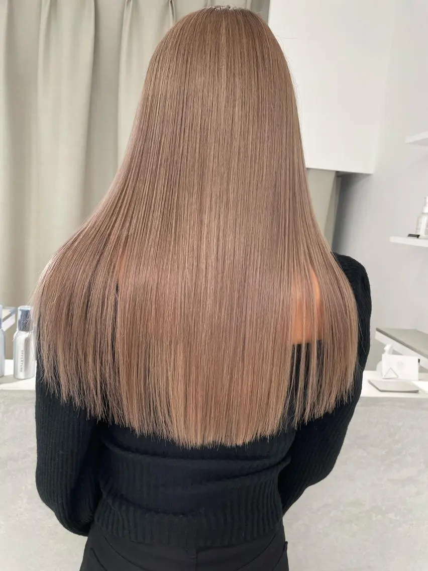 ダブルカラー(ブリーチ+カラー)💇🏼♀️+後処理1stトリートメント付き🌟の写真