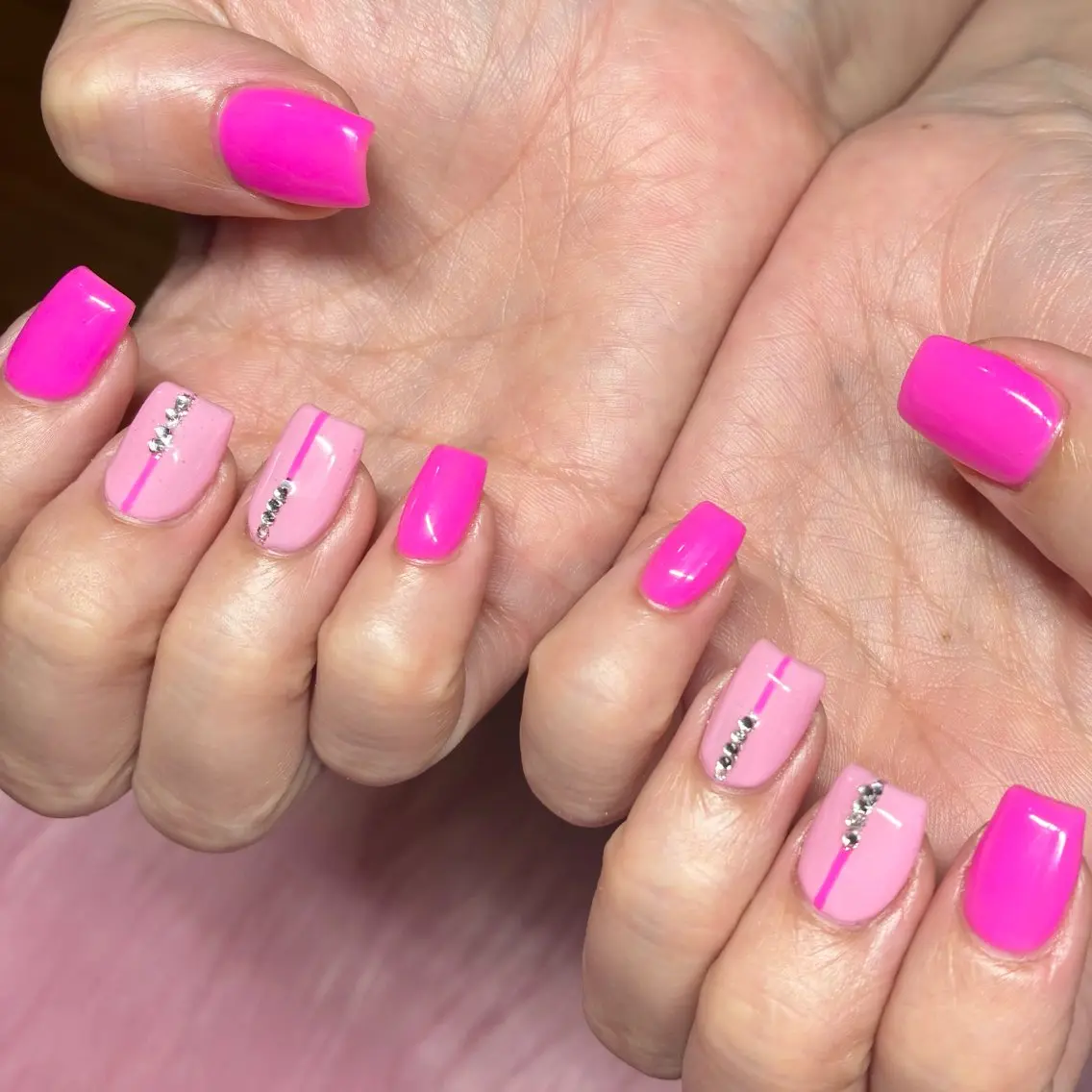 ネイル ハンドネイル Nail ヌシん家 AKANEのネイルデザイン