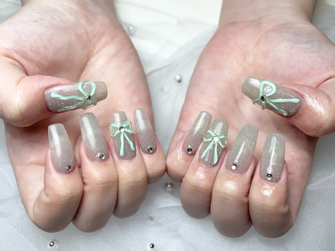 ネイル チークネイル 桜ネイル クリアネイル 長さ出し フレンチネイル ハンドネイル Rs nail 新宿西口のネイルデザイン