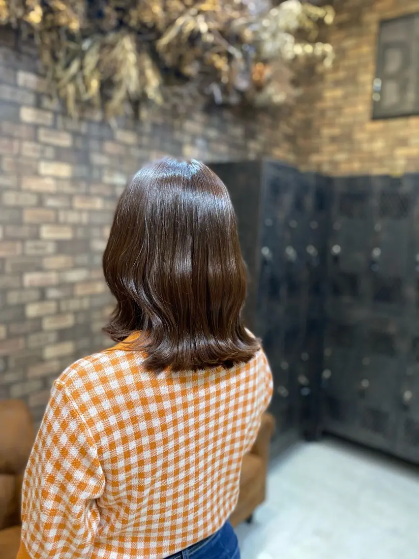 ミディアム カラー ミディアムパーマ バレイヤージュ ブリーチ ケアブリーチ ダブルカラー カット ヘアカラー トリートメント .・.艶髪ヘアケア サカモト.・.のヘアスタイル