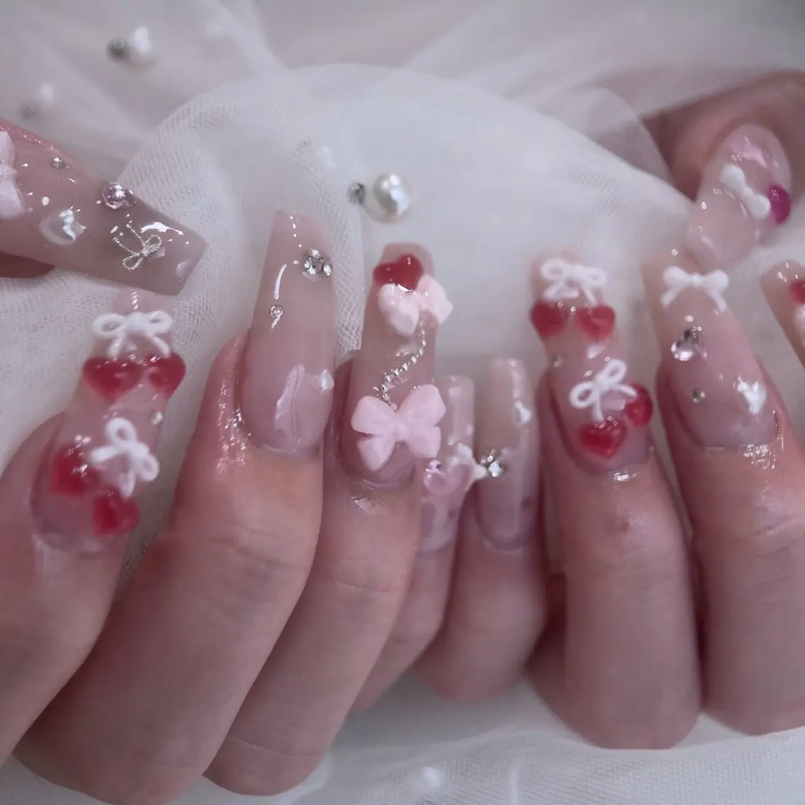ネイル ハンドネイル 🧁fein. nana🩵のネイルデザイン