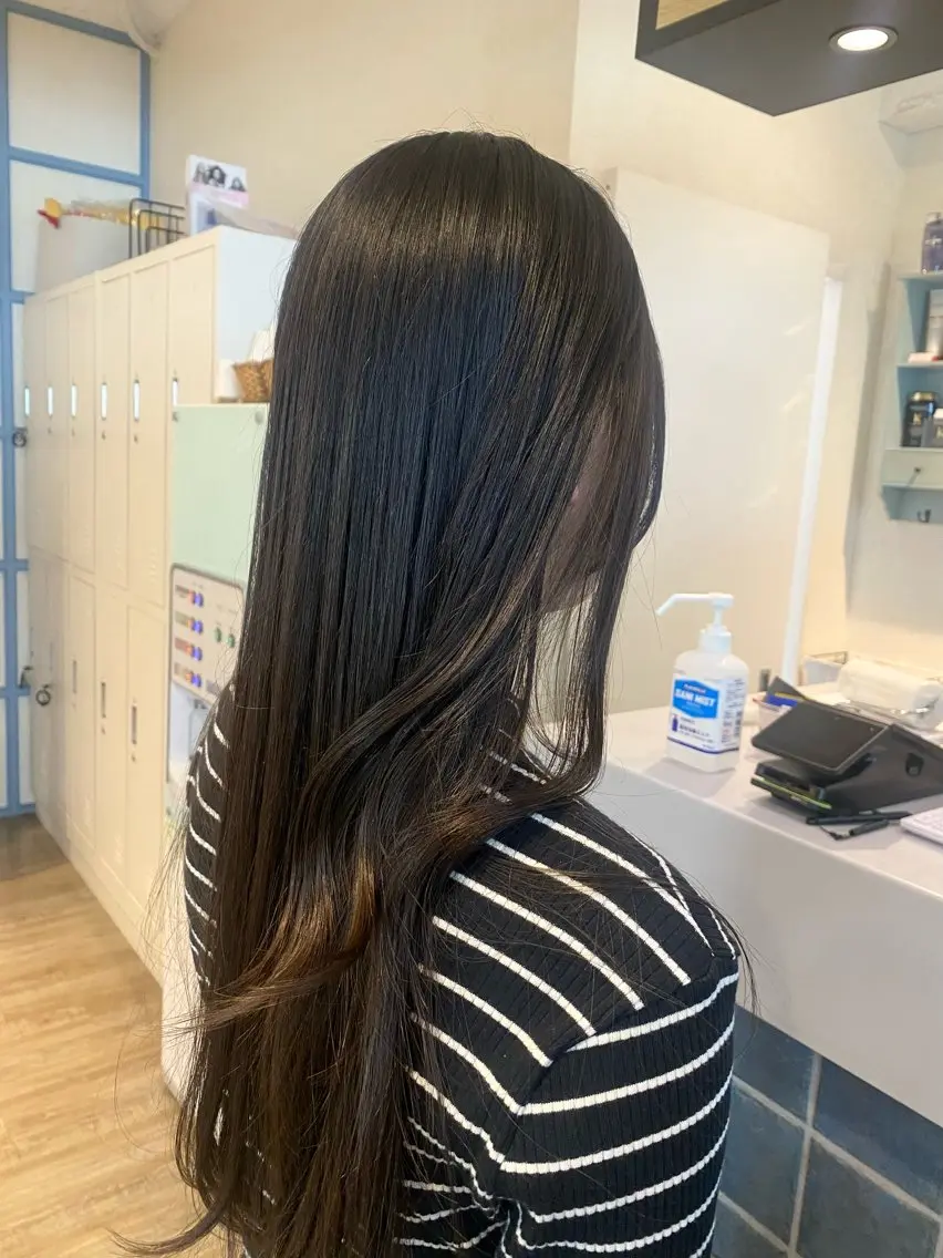 ロング ピンクブラウン 縮毛矯正 N°+aero 😊れいか😊のヘアスタイル