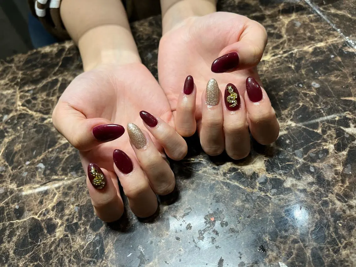 ネイル ハンドネイル IROHA Nail 矢掛萌子のネイルデザイン