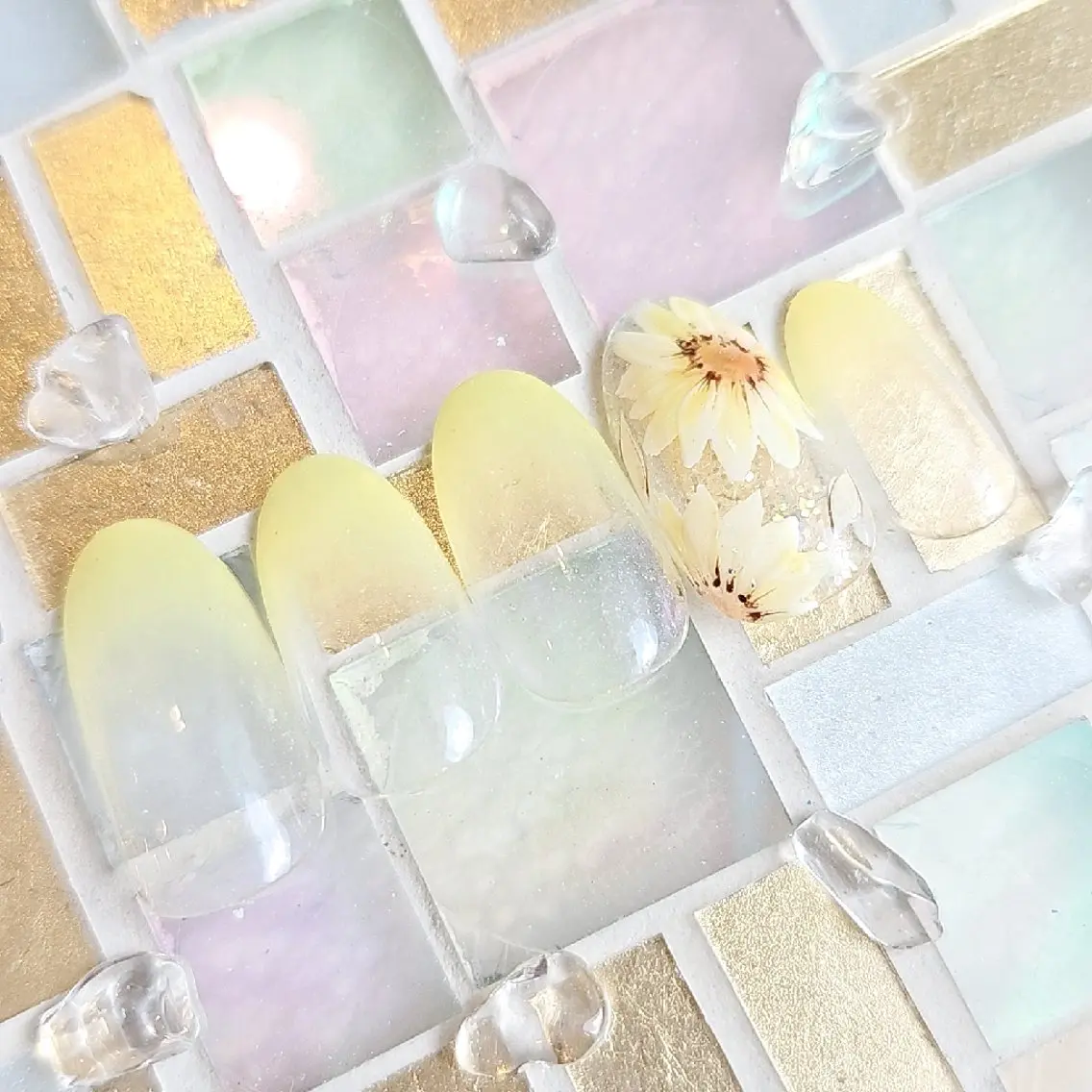 ネイル ハンドネイル 手描きアート&推し活 🌟Wisteriaのネイルデザイン