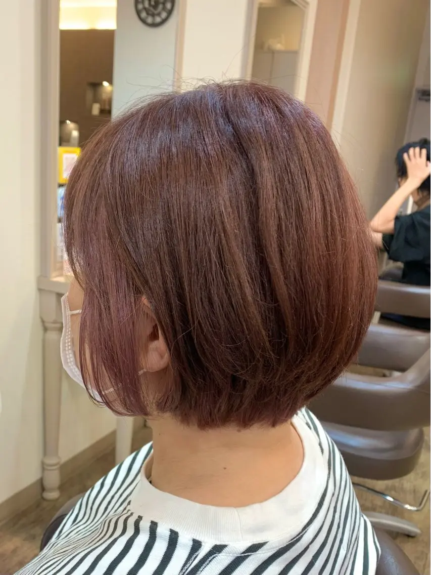🍓小顔ショートカット＋イヤリングカラーの写真