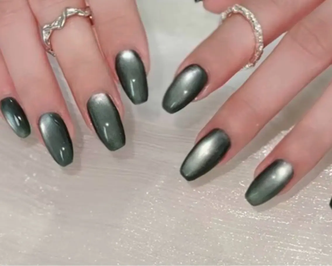 ネイル LUMI NAILのネイルデザイン