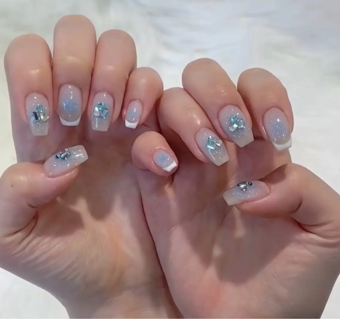 ネイル NailSalon✨ Écrinエクランのネイルデザイン