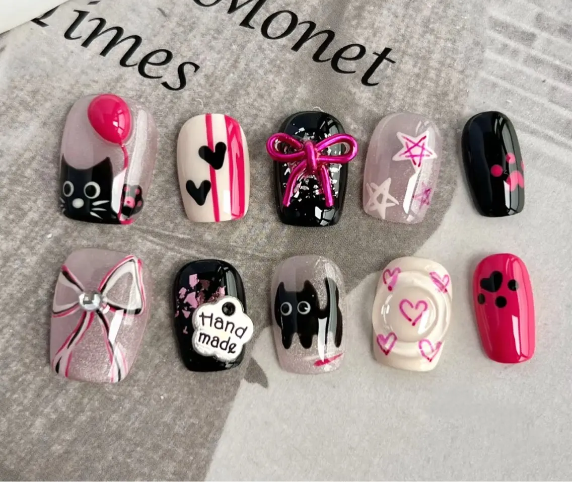 ネイル アートネイル オーロラネイル チークネイル フレンチネイル ガラスフレンチ ハンドネイル 🎀🎀YooLi Nail Salonのネイルデザイン