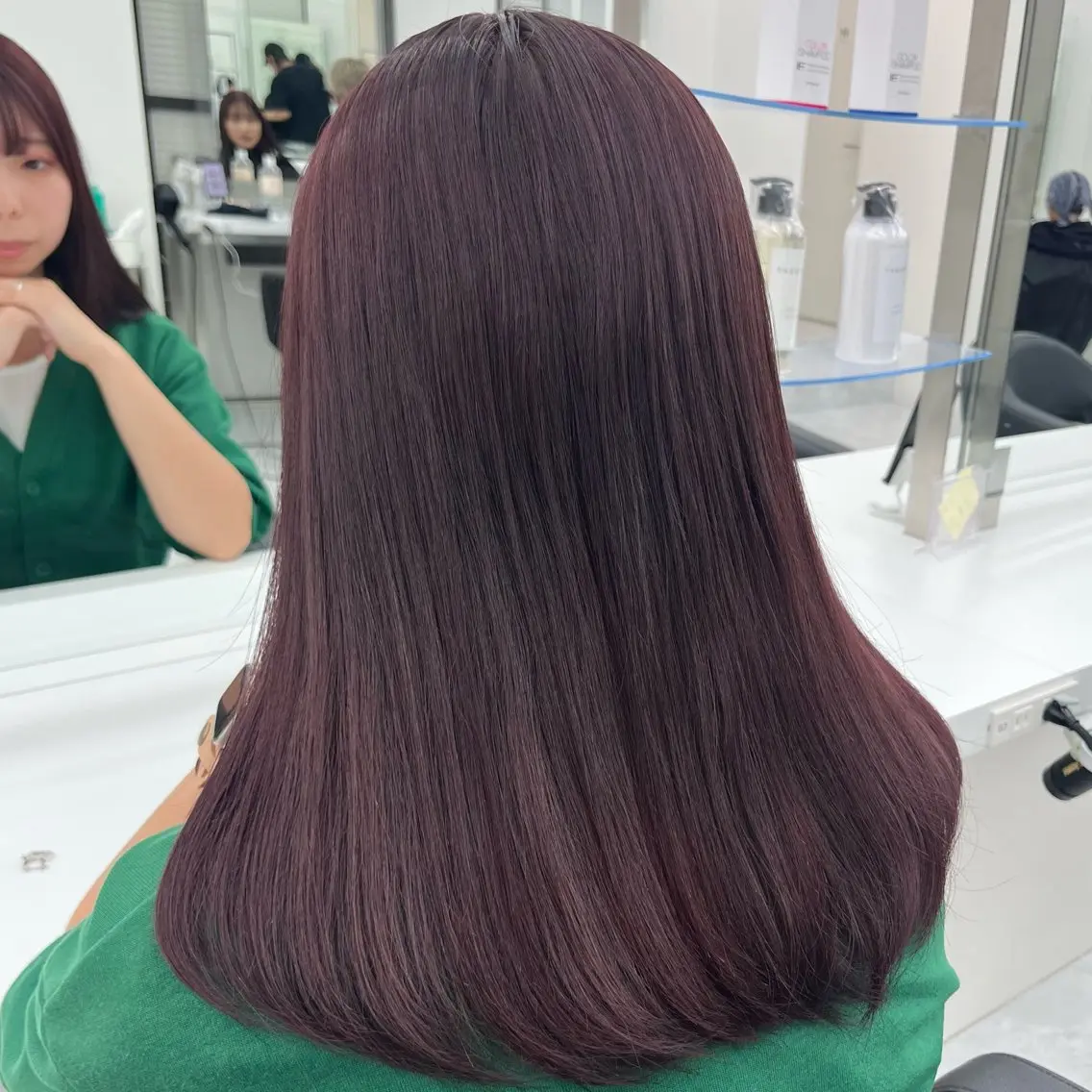 セミロング カラー ベージュカラー ブリーチ ブラウンカラー デザインカラー ハイトーンカラー ヘアカラー 天神/ケアブリーチ/ 髪質改善/上質艶髪のヘアスタイル
