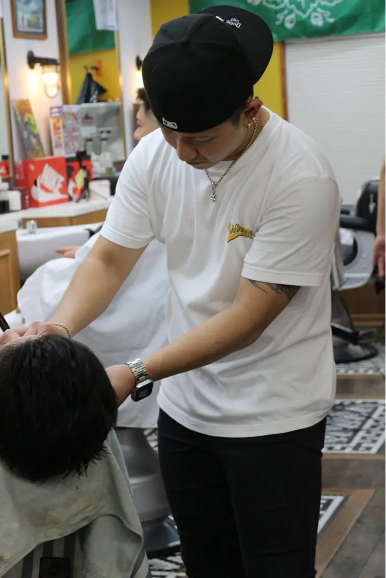 メンズ アイブロウ 【床屋💈No.1】 ドラゴン🐉のヘアスタイル