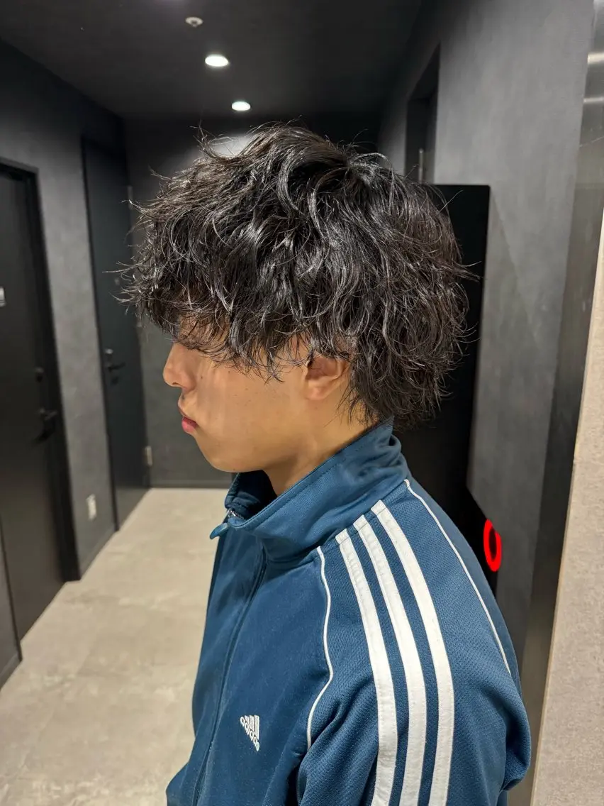 ショート パーマ メンズ メンズパーマ 波巻きパーマ 【パーマ率90%】 サエキカズマのヘアスタイル