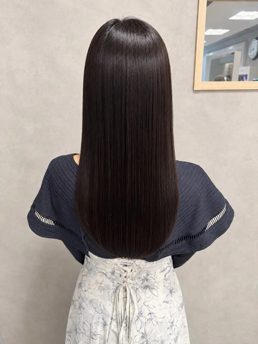 ロング パーマ 縮毛矯正 髪質改善/縮毛矯正 /レイヤーカット岡部のヘアスタイル