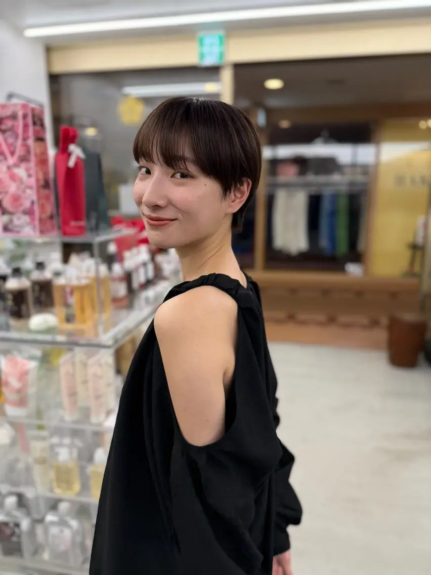 ショート ショートヘア カット 縮毛矯正 トリートメント ☀️朝５分で決まる ショート/廣瀬隆志のヘアスタイル