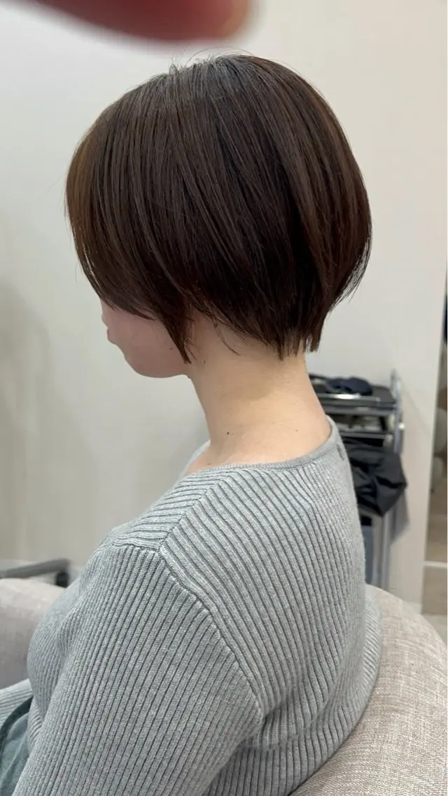 ショート やぶかみ りんのヘアスタイル