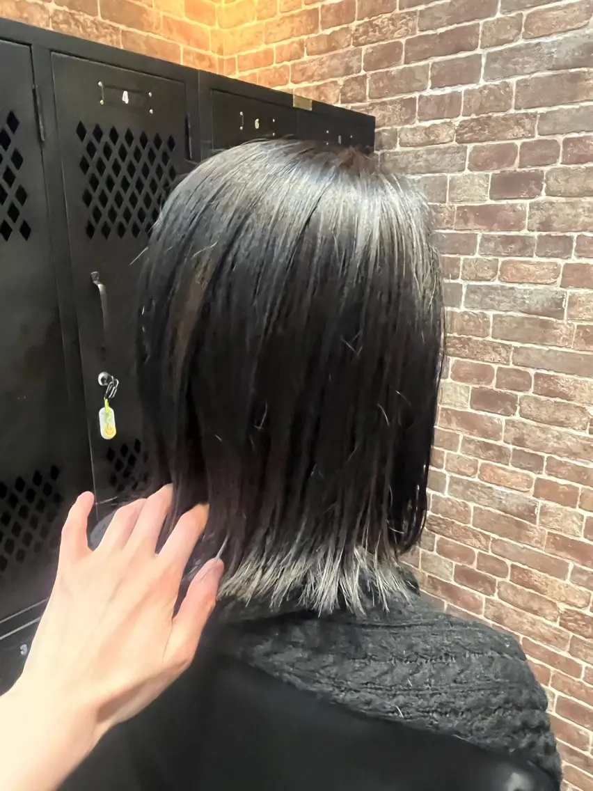 セミロング カラー カット 久木原 ゆりのヘアスタイル