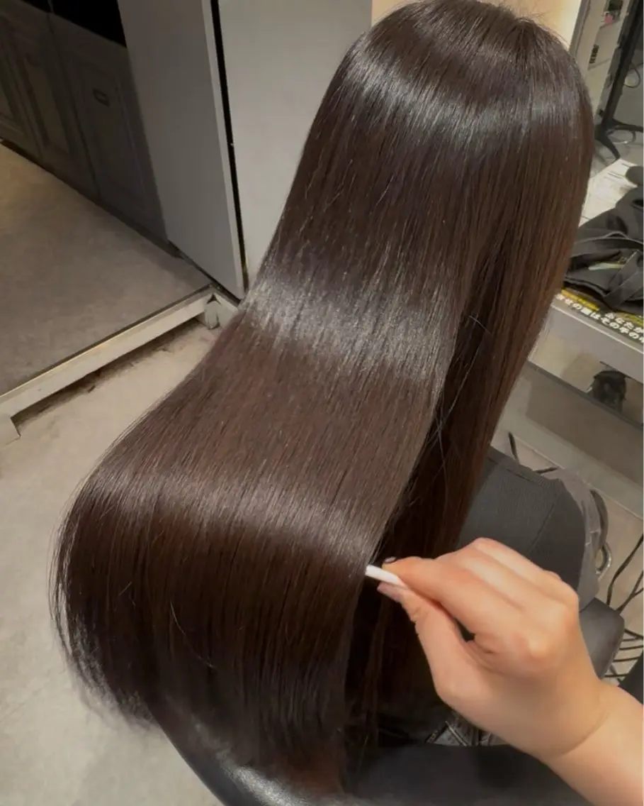 ロング 縮毛矯正 🥣marumo koharu🥣のヘアスタイル