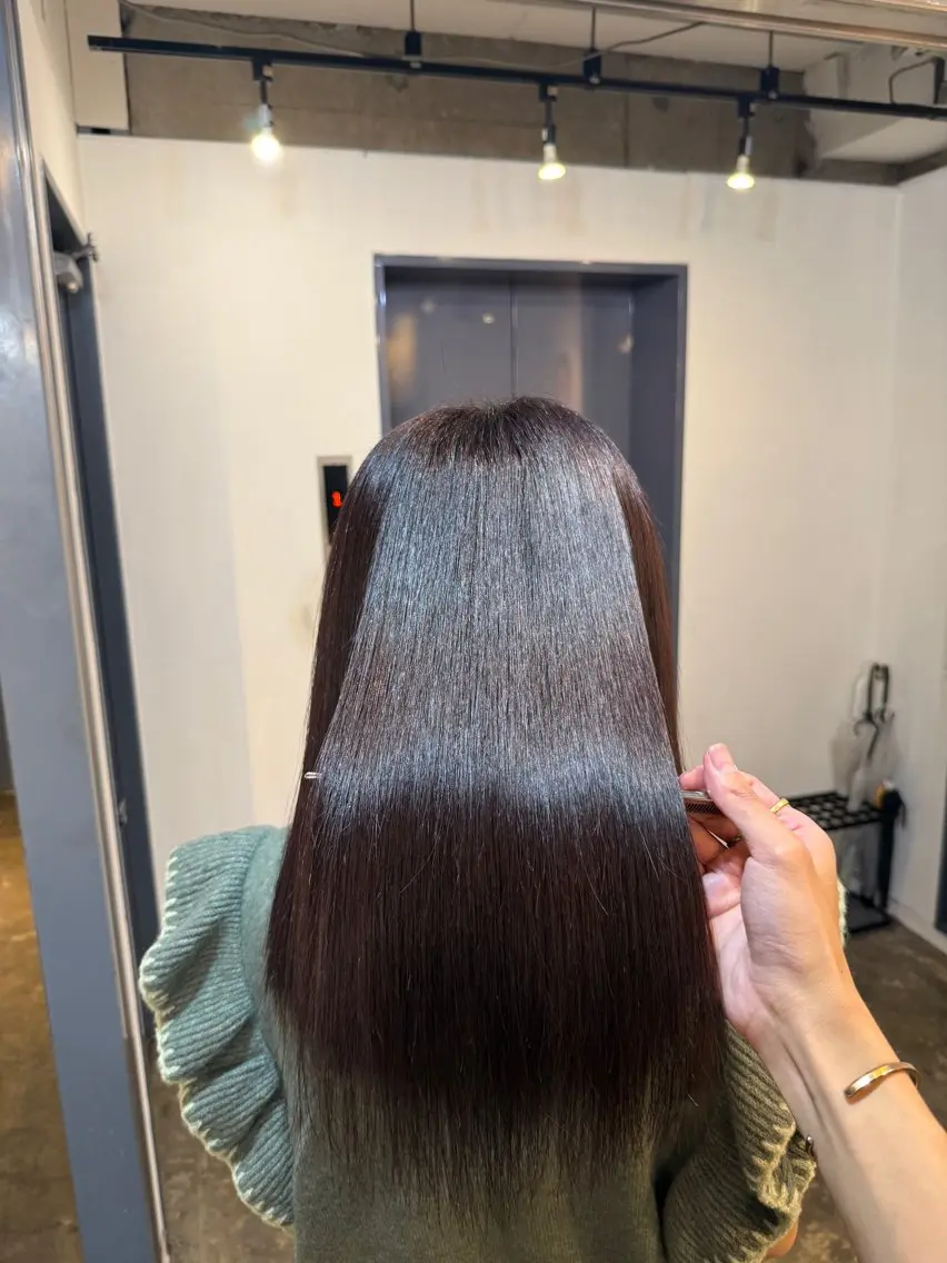 ミディアム カット ヘアカラー トリートメント 縮毛矯正/レイヤー カット⭐️SHOTAのヘアスタイル