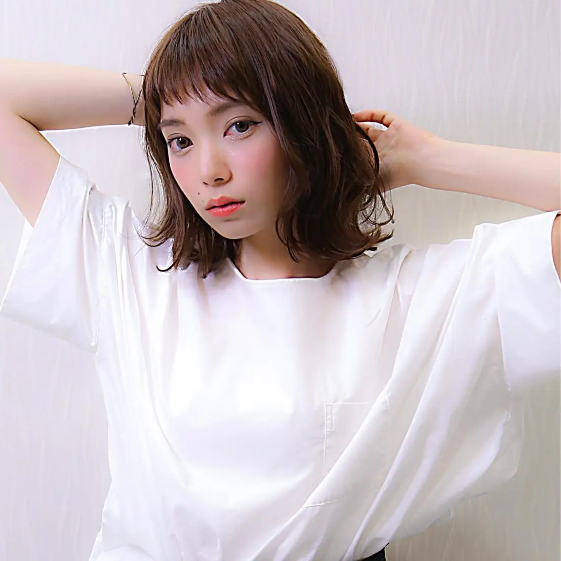 ミディアム YOKOI SHINJIのヘアスタイル