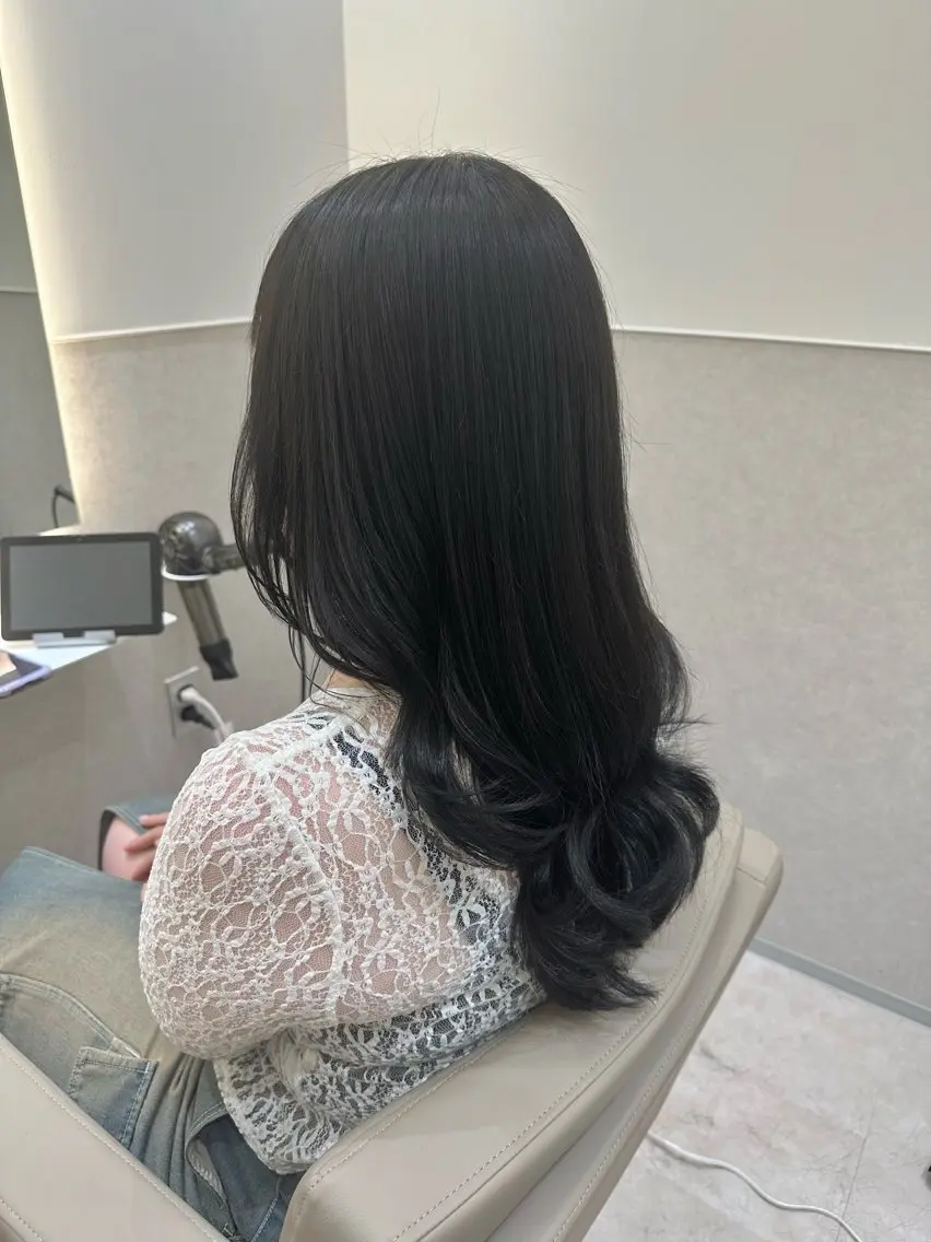ロング カラー カット ヘアカラー トリートメント 縮毛矯正💎髪質改善 レイヤー✨山内健太郎のヘアスタイル