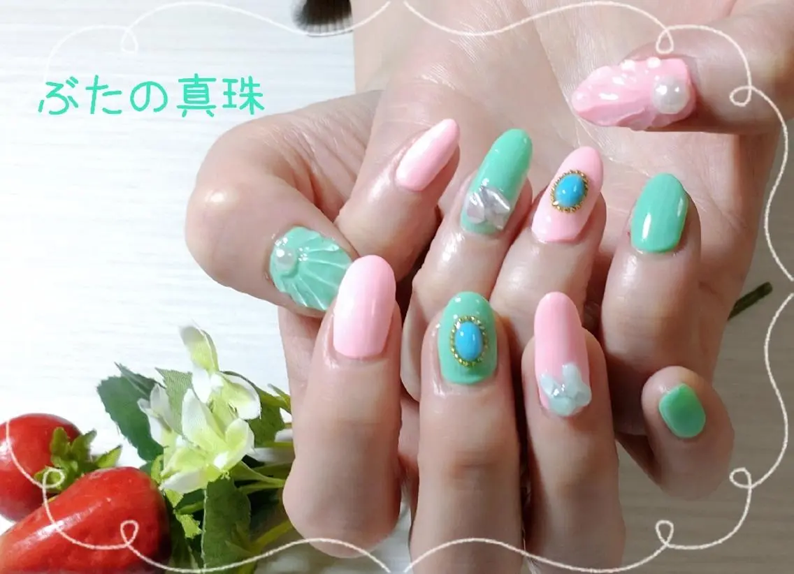 ネイル 夏ネイル ハンドネイル 林 珠里のネイルデザイン