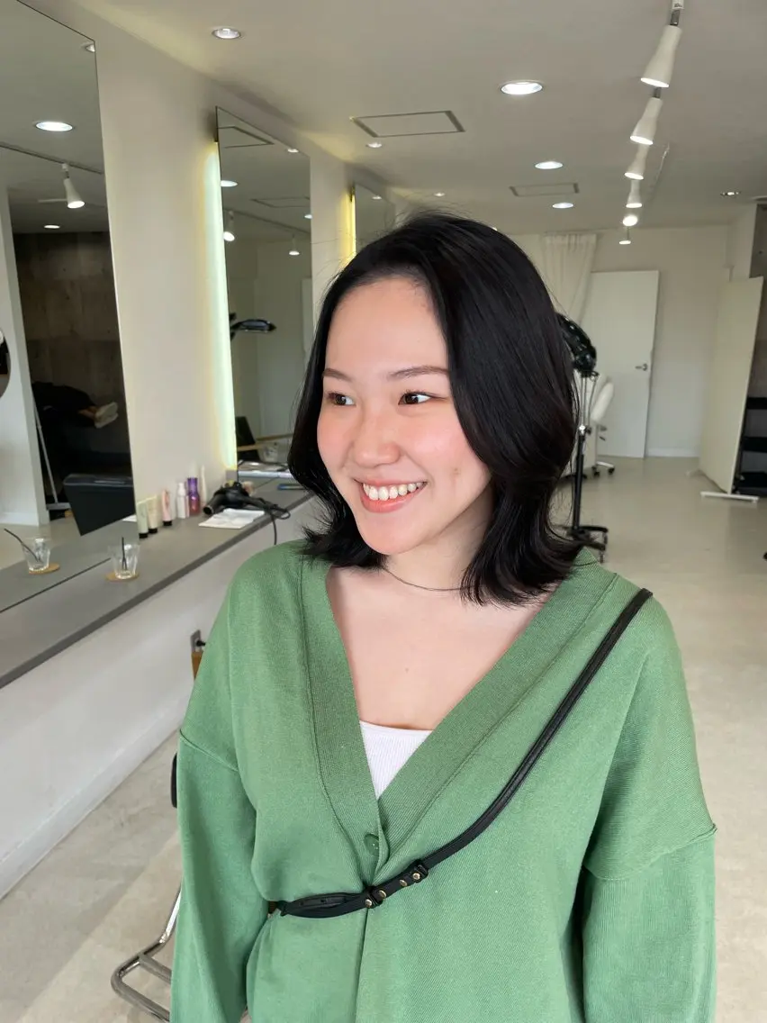 ミディアム 前川 瑞希のヘアスタイル