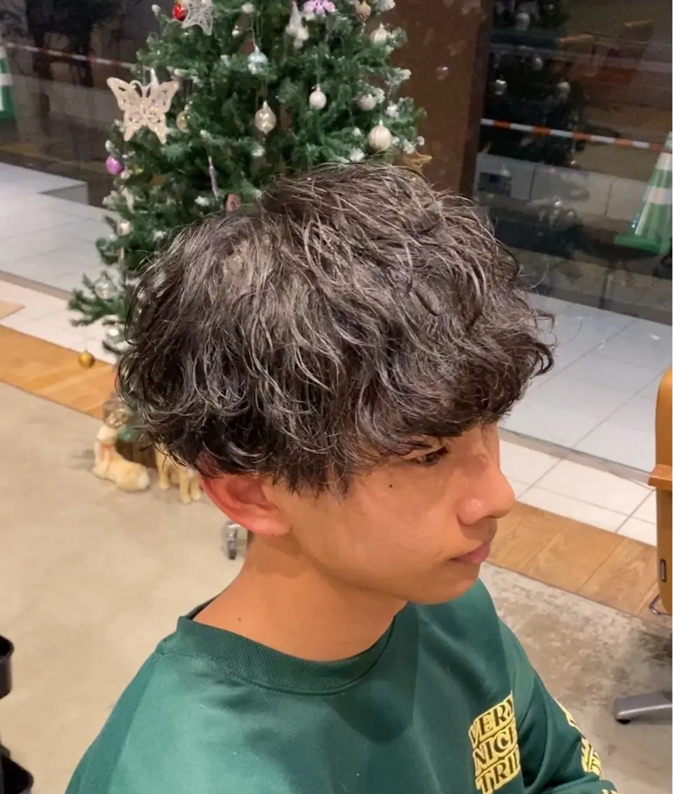 ショート 村澤 拓弥のヘアスタイル