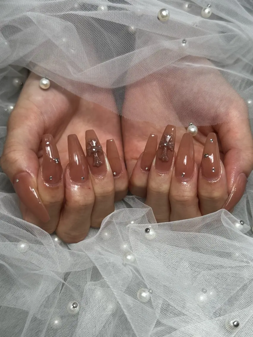 ロング ハンドネイル forR's AIKAのネイルデザイン