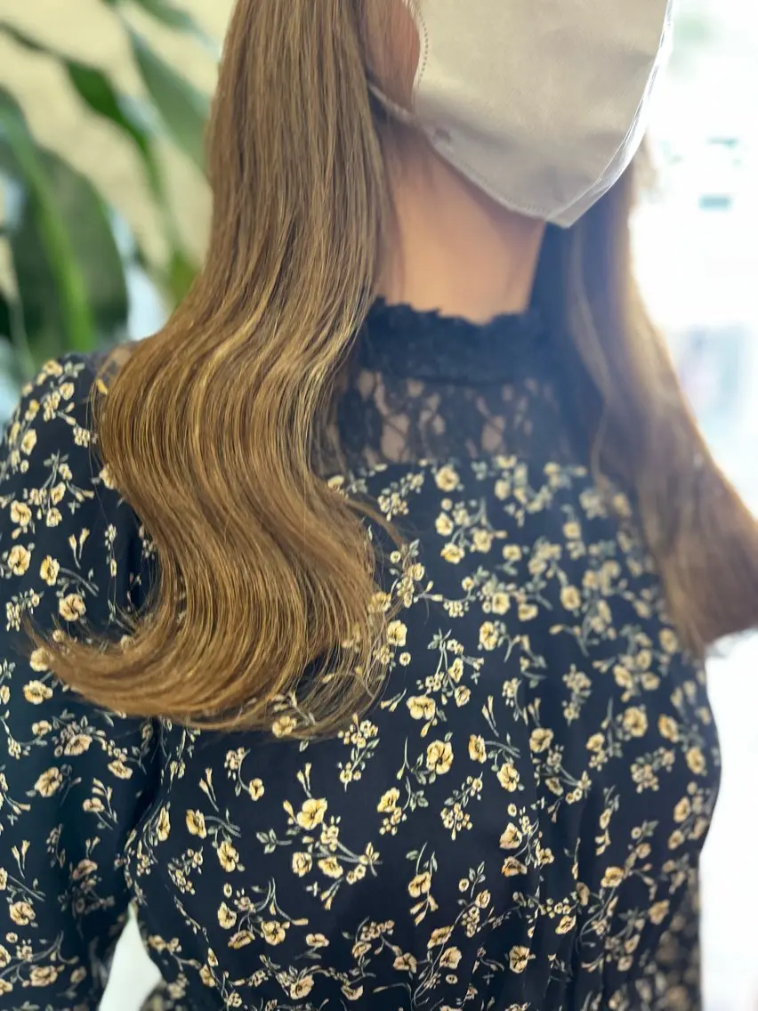 ロング カラー ぴんく髪の美容師🎀 🖤ゆうなのヘアスタイル