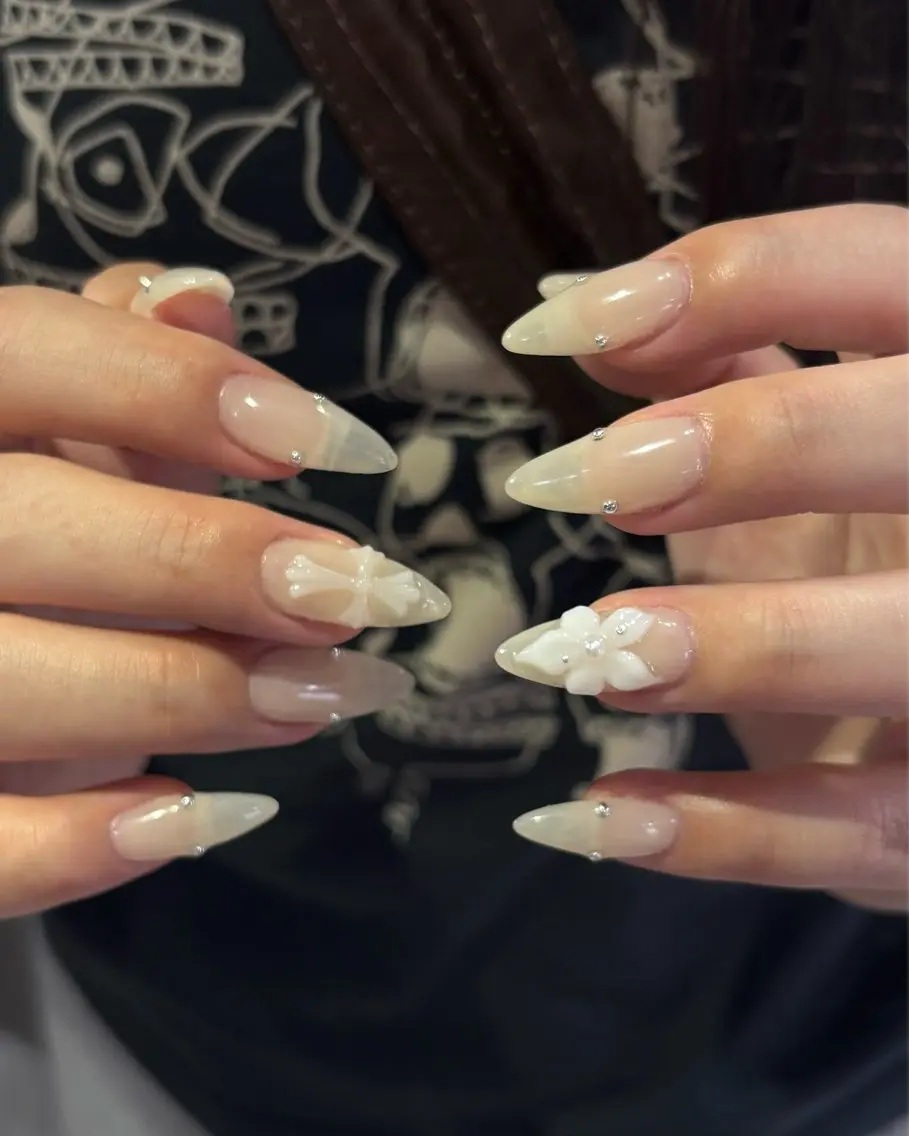 ネイル ハンドネイル 🪐富島彩夏 /海外nail🪐のネイルデザイン