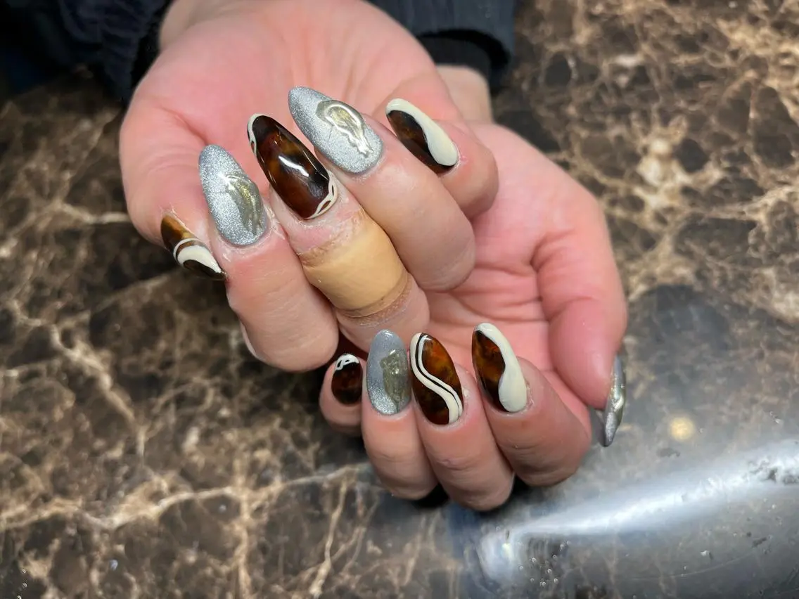 ネイル ハンドネイル IROHA Nail 矢掛萌子のネイルデザイン