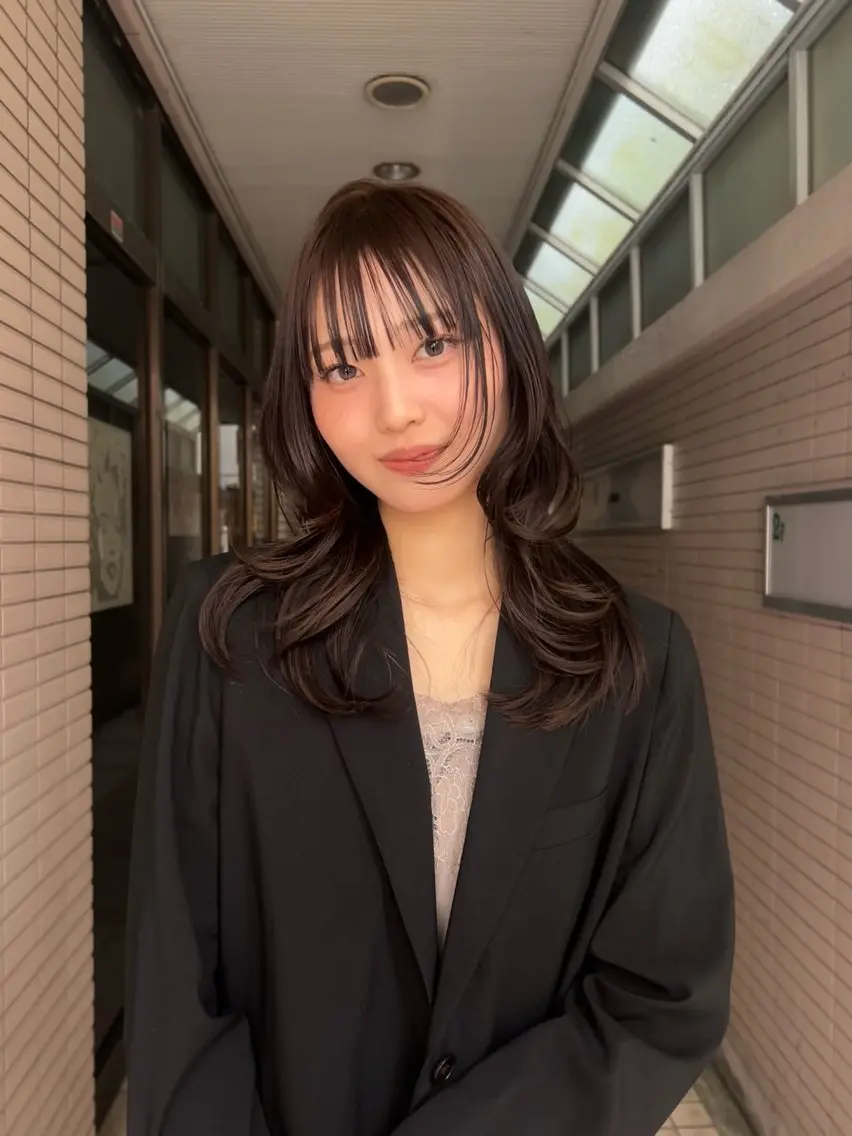ミディアム カット ヘアカラー トリートメント レイヤー/艶髪カラー 🐈‍⬛hiyokaのヘアスタイル