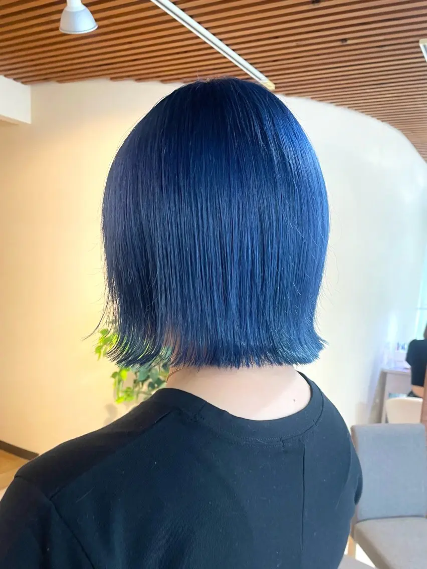 ショート ボブ 外ハネヘア 宮本 いぶきのヘアスタイル