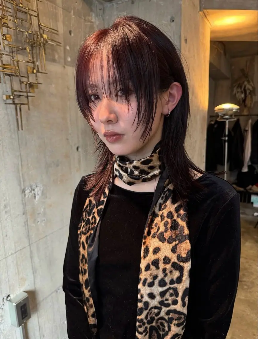 セミロング カラー セミロングパーマ ボブ 顔まわりレイヤー 顔周りカット レイヤーカット カット ヘアカラー YOKO/パーマ レイヤーカットのヘアスタイル