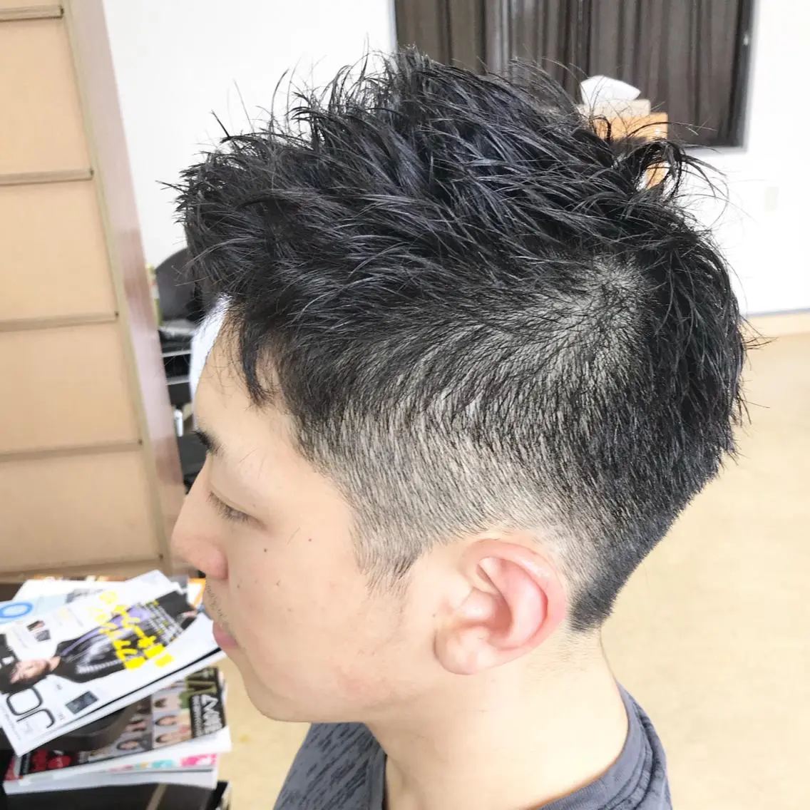 ショート カット 遠藤 寛明のヘアスタイル