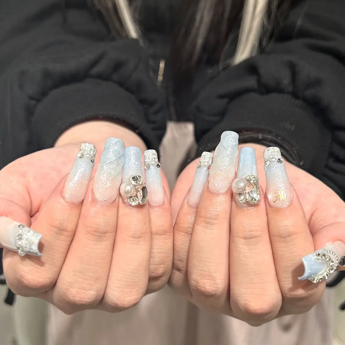 ネイル MODA MANAMIᵕ̈のネイルデザイン