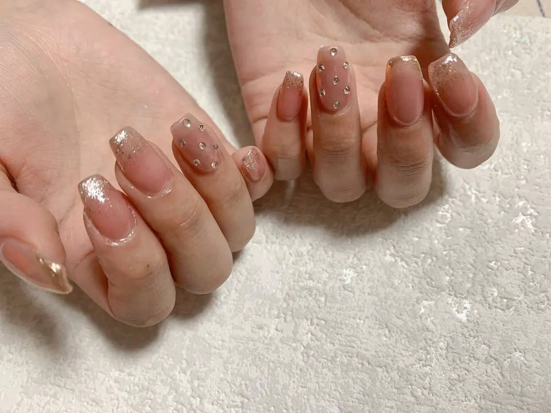 ネイル オーロラネイル ジェルネイル キラキラネイル 韓国ネイル メンズネイル kiki nail たまプラーザのネイルデザイン