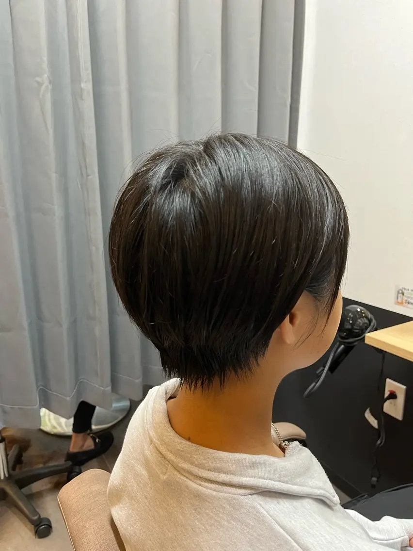 ショート TELAHAIR 副代表　石川篤史のヘアスタイル