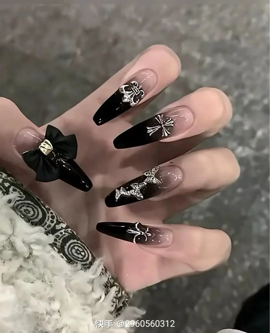 ネイル Queen Nail 柏店　クイーンネイルのネイルデザイン