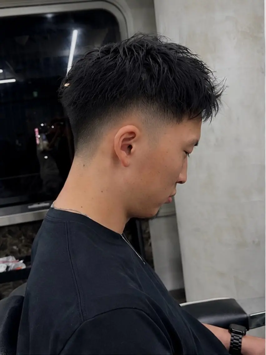 ショート ショートヘア 豊崎 佑輔のヘアスタイル