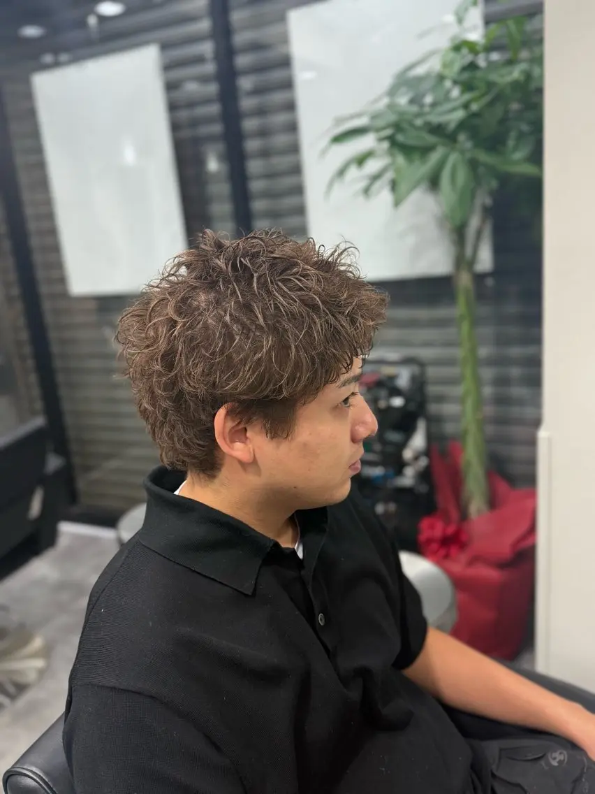 パーマ メンズ ヘアカラー 本田 有里のヘアスタイル