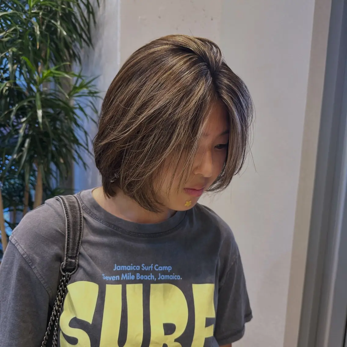 ショート カラー カット ヘアカラー ハマベ イクト FLORENのヘアスタイル