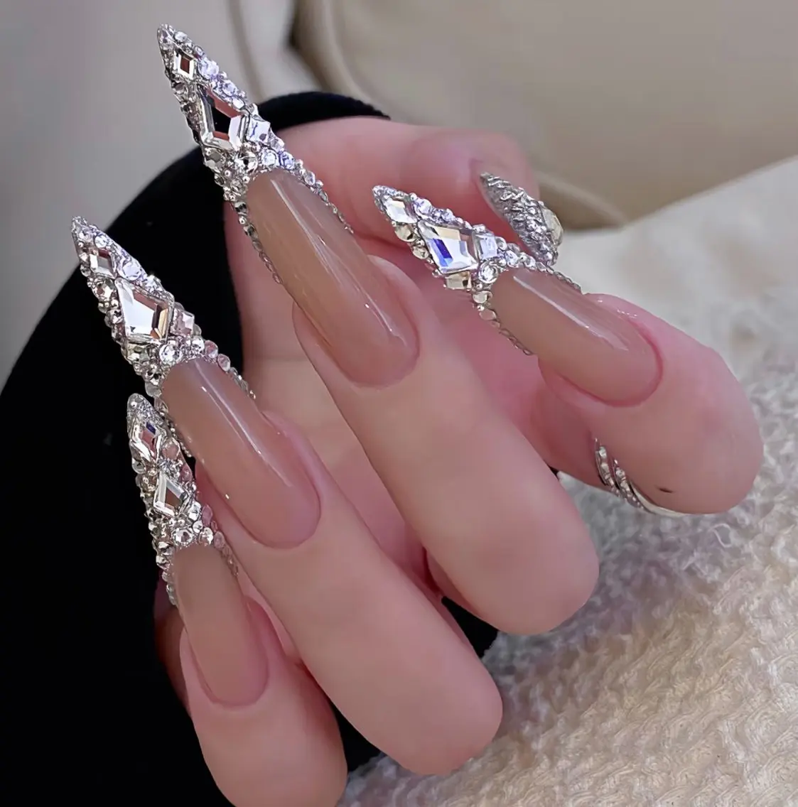 ネイル ハンドネイル Luvia Ginzaのネイルデザイン
