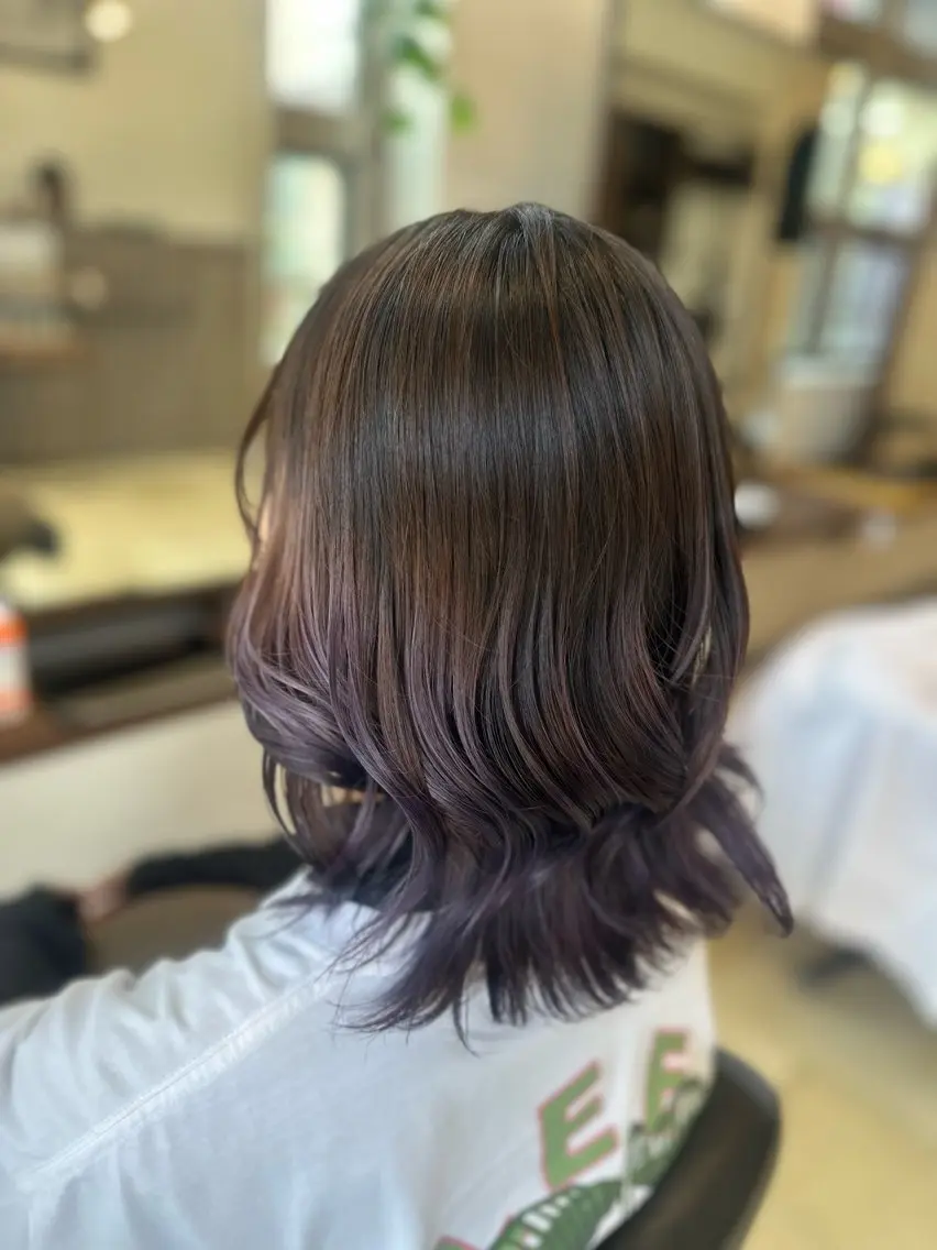 セミロング カラー ヘアカラー ⭐︎ YUMIのヘアスタイル